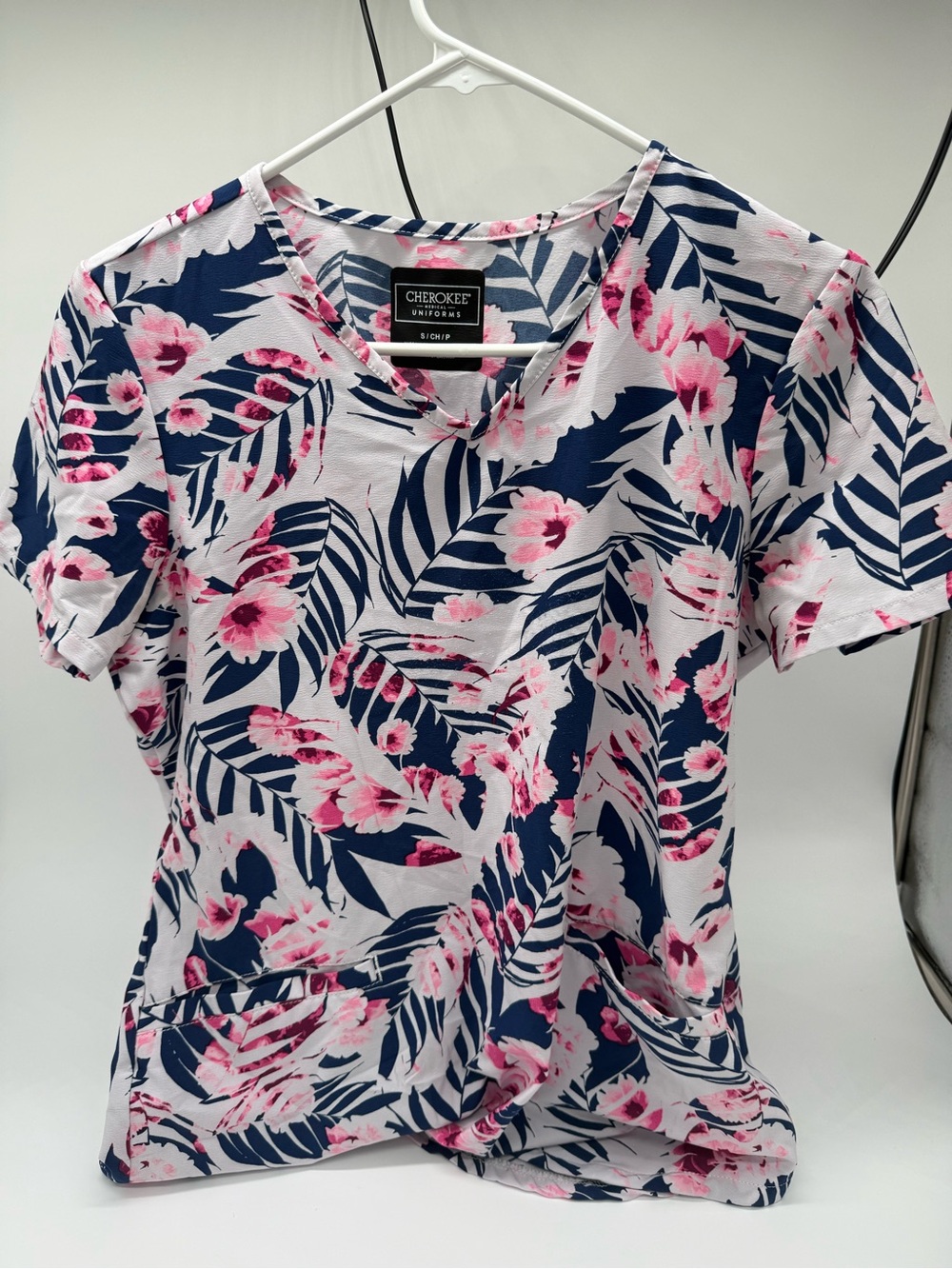 Cherokee Pink Floral & Navy Leaf V-Neck Short Sleeve Top